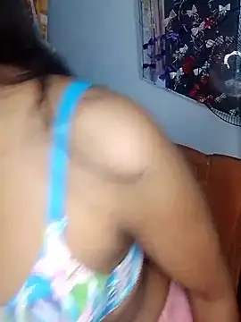 Kavee Girl0 online show from 25, 5, 2026