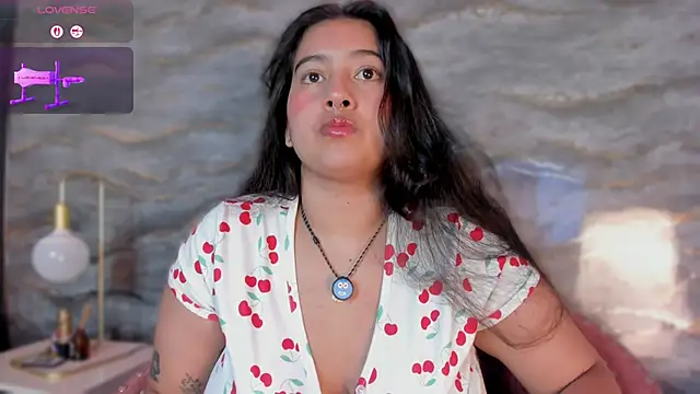 Snapshot of lilithst_ chatting on 24, 11, 2025 lilithst online show from 24, 11, 2025