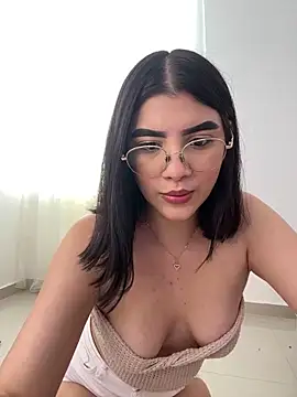 Julietalcl online show from 17, 11, 2025