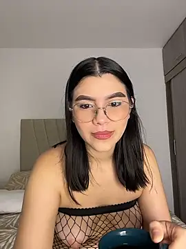 Snapshot of Julietalcl chatting on 21, 4, 2026 Julietalcl online show from 21, 4, 2026