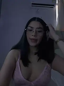 Snapshot of Julietalcl chatting on 30, 4, 2026 Julietalcl online show from 30, 4, 2026