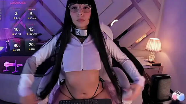 michelle cutee  online show from 14, 12, 2025