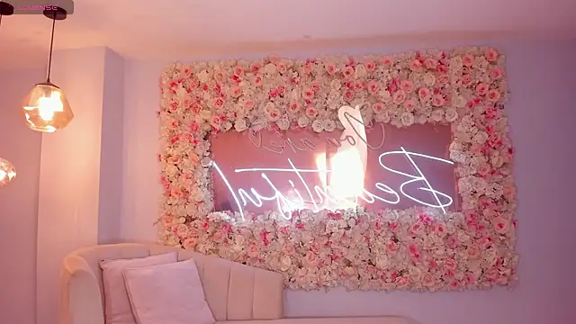 CelesteMoonX online show from 5, 4, 2026