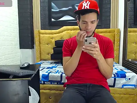 Snapshot of pether_hairy chatting on 25, 2, 2026 pether hairy online show from 25, 2, 2026