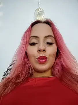 BiancaLuxor  online show from 8, 11, 2025