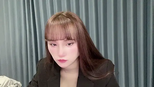 Momo-999 online show from 18, 10, 2025