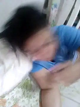 Cubanitaxxx online show from 4, 12, 2025