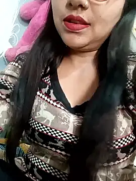 Snapshot of Vanshika1432 chatting on 18, 11, 2025 Vanshika1432 online show from 18, 11, 2025