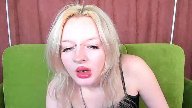 AlessaKiss online show from 25, 10, 2025