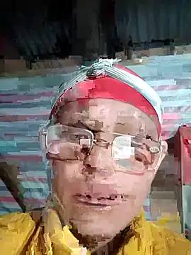 Snapshot of nui-show chatting on 22, 10, 2025 nui-show online show from 22, 10, 2025