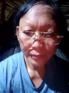 Snapshot of nui-show chatting on 26, 10, 2025 nui-show online show from 26, 10, 2025