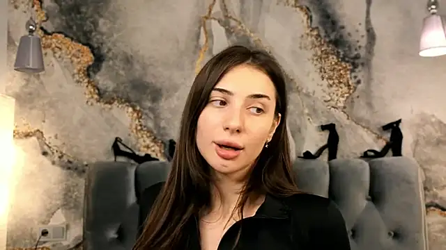 Chloewilldd online show from 23, 10, 2025