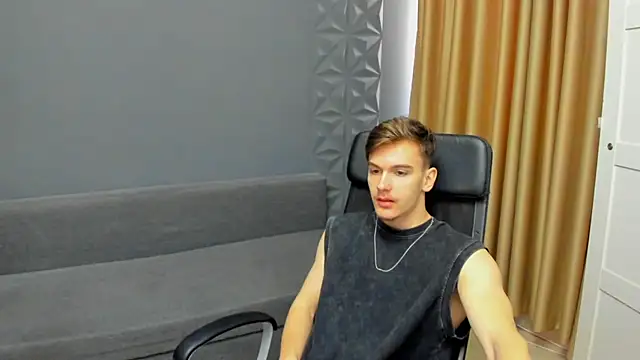 BradyFlint online show from 15, 4, 2026