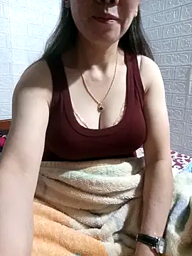 Snapshot of tabby-cat11 chatting on 22, 12, 2025 tabby-cat11 online show from 22, 12, 2025