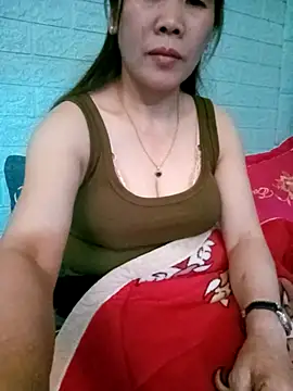 Snapshot of tabby-cat11 chatting on 23, 12, 2025 tabby-cat11 online show from 23, 12, 2025