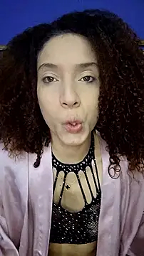 Luna-Vixen1 online show from 17, 1, 2026