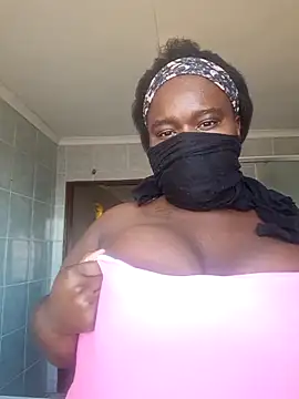 THASHATEEE online show from 16, 10, 2025