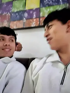 Snapshot of hoot_booys_ chatting on 13, 1, 2026 hoot booys online show from 13, 1, 2026