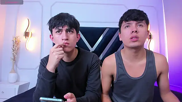 hoot booys  online show from 31, 3, 2026