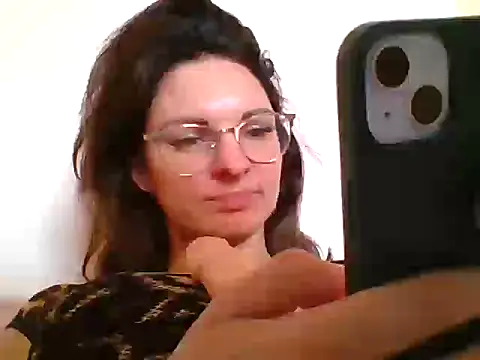 Snapshot of kinkysarahx chatting on 12, 11, 2025 kinkysarahx online show from 12, 11, 2025