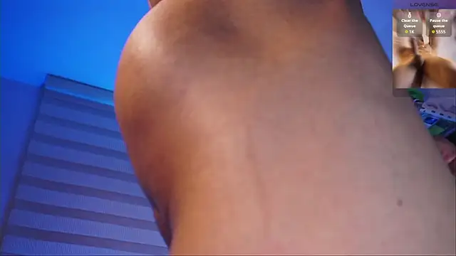 Snapshot of Jherxx chatting on 15, 11, 2025 Jherxx online show from 15, 11, 2025