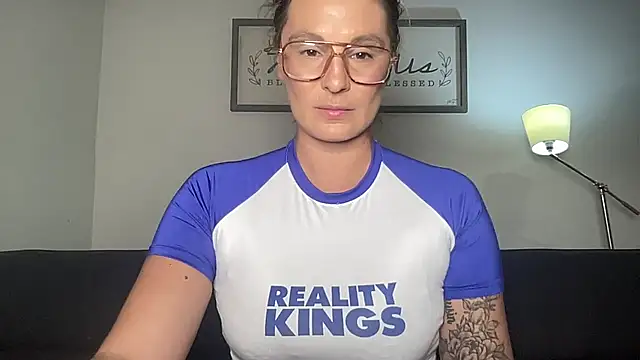 Mandyrheaa online show from 31, 10, 2025