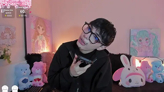 Strawberry Kitty  online show from 6, 2, 2026