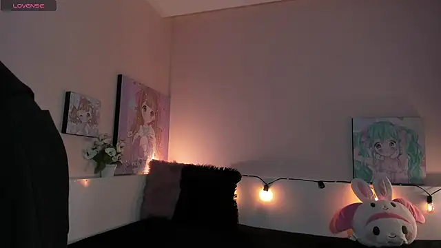 Strawberry Kitty  online show from 27, 2, 2026