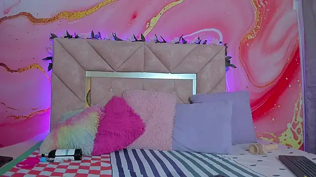 Snapshot of mia__blaze__ chatting on 7, 11, 2025 mia blaze online show from 7, 11, 2025