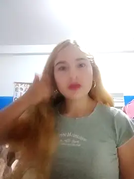 Snapshot of Lana_pohenix chatting on 6, 11, 2025 Lana pohenix online show from 6, 11, 2025