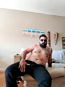 Black14x6 online show from 19, 10, 2025