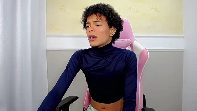 chloe king online show from 17, 10, 2025