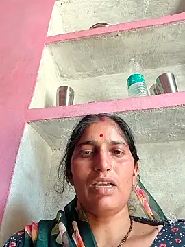 Snapshot of Pooja_shre chatting on 12, 5, 2026 Pooja shre online show from 12, 5, 2026