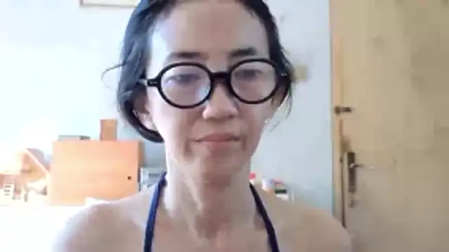 princessD077 online show from 13, 5, 2026