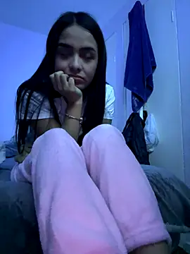 sexywiffeee online show from 25, 10, 2025