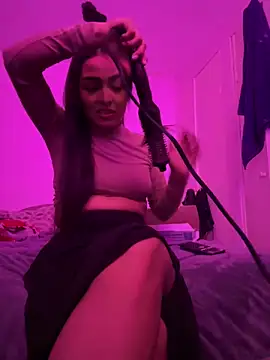 sexywiffeee online show from 26, 10, 2025