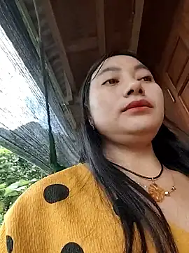 Snapshot of Sinhlinh2020 chatting on 21, 10, 2025 Sinhlinh2020 online show from 21, 10, 2025