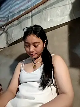 Snapshot of Sinhlinh2020 chatting on 28, 10, 2025 Sinhlinh2020 online show from 28, 10, 2025