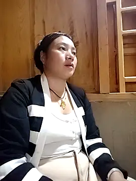 Snapshot of Sinhlinh2020 chatting on 2, 11, 2025 Sinhlinh2020 online show from 2, 11, 2025