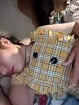 Snapshot of Sinhlinh2020 chatting on 4, 11, 2025 Sinhlinh2020 online show from 4, 11, 2025