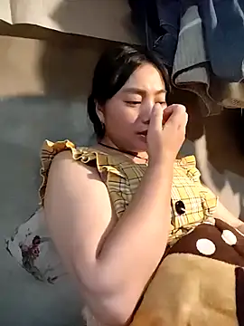 Snapshot of Sinhlinh2020 chatting on 5, 11, 2025 Sinhlinh2020 online show from 5, 11, 2025