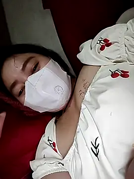 Snapshot of Sinhlinh2020 chatting on 9, 11, 2025 Sinhlinh2020 online show from 9, 11, 2025