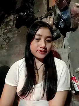 Snapshot of Sinhlinh2020 chatting on 13, 11, 2025 Sinhlinh2020 online show from 13, 11, 2025