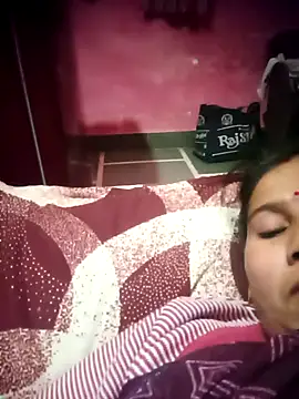 OliveGreen22 online show from 24, 11, 2025