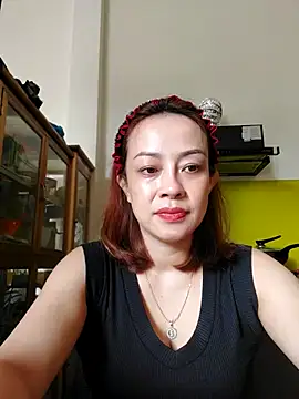 Baby-bigboobs20 online show from 27, 10, 2025