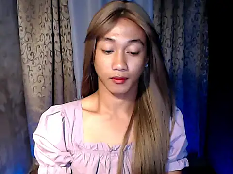 taylaxuxu online show from 24, 2, 2026