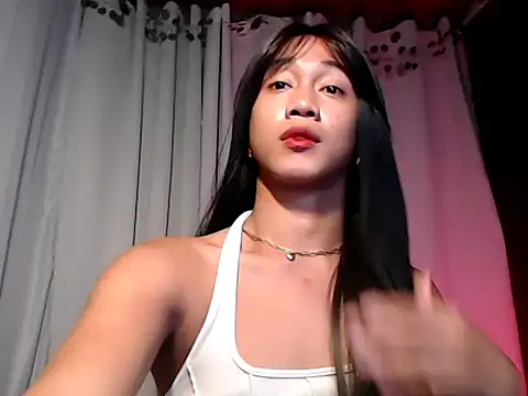 Snapshot of taylaxuxu chatting on 14, 7, 2026 taylaxuxu online show from 14, 7, 2026