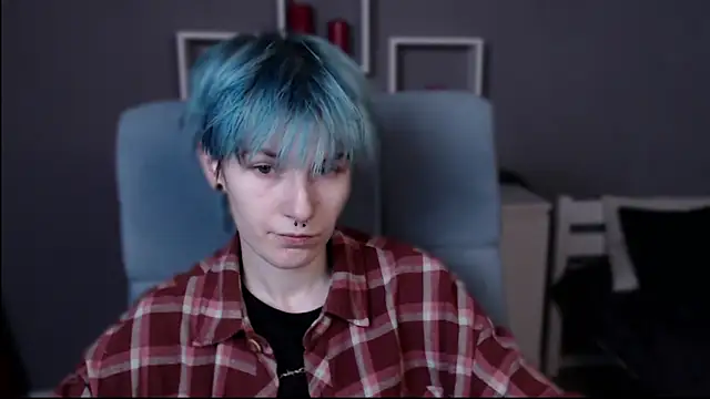 Snapshot of guitarandangell chatting on 30, 10, 2025 guitarandangell online show from 30, 10, 2025