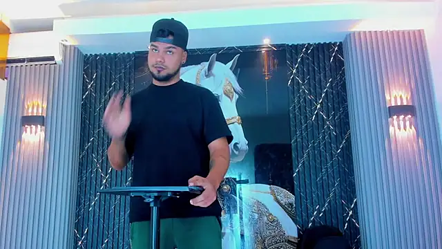 Snapshot of handsome_boys22 chatting on 3, 11, 2025 handsome boys22 online show from 3, 11, 2025