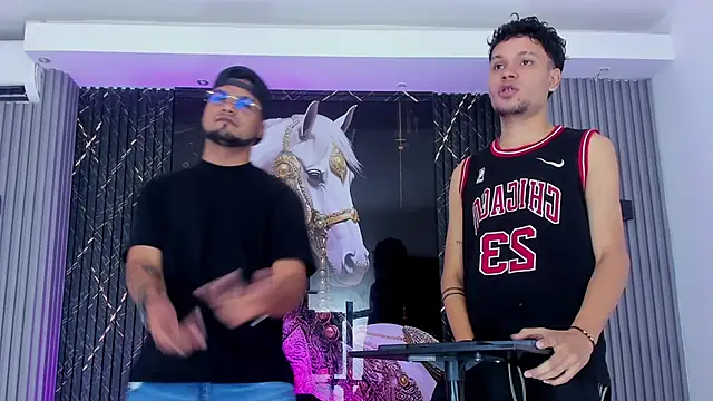 Snapshot of handsome_boys22 chatting on 27, 11, 2025 handsome boys22 online show from 27, 11, 2025